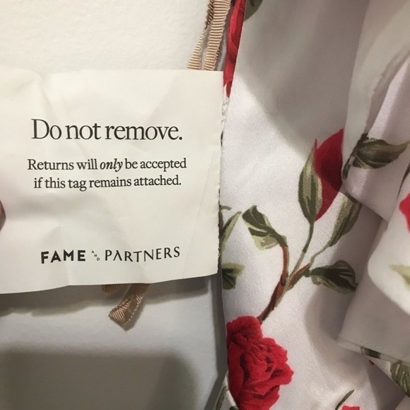 Fame and Partners Briar Rose White Red Floral One Shoulder Dress Ruffle US 8 NWT - Picture 10 of 12